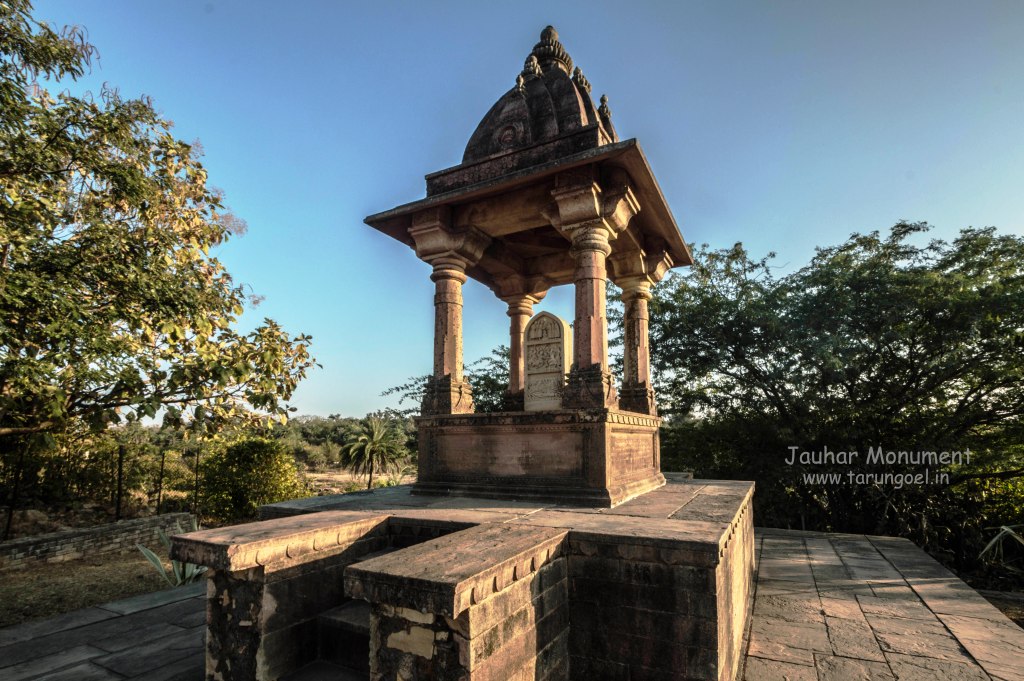 Jauhar Monument Chanderi Fort